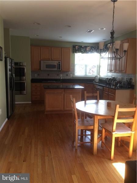 46871 Antioch Place, Sterling, VA 20164 - photo 3