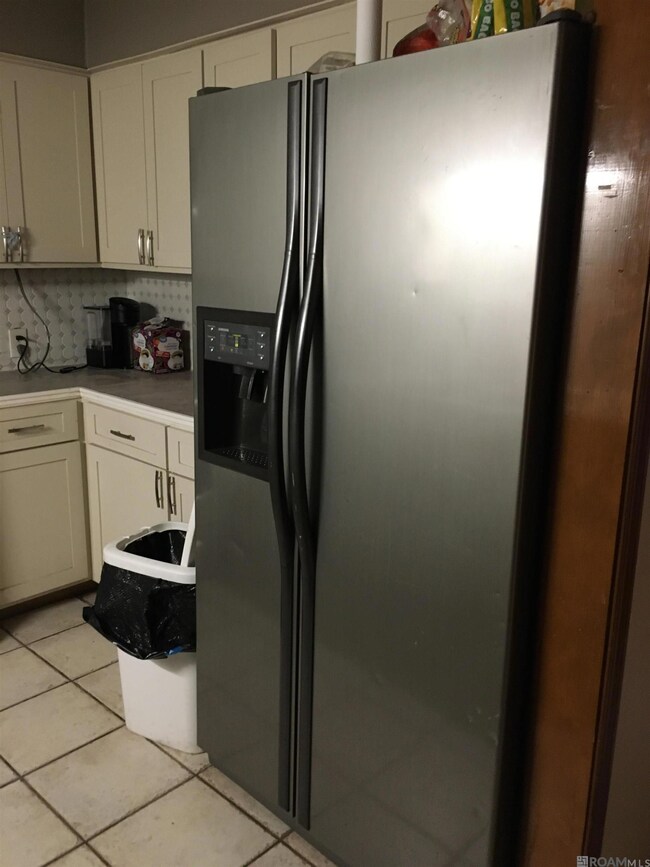 2421 Aubin Ln, Baton Rouge, LA 70816 - photo 5