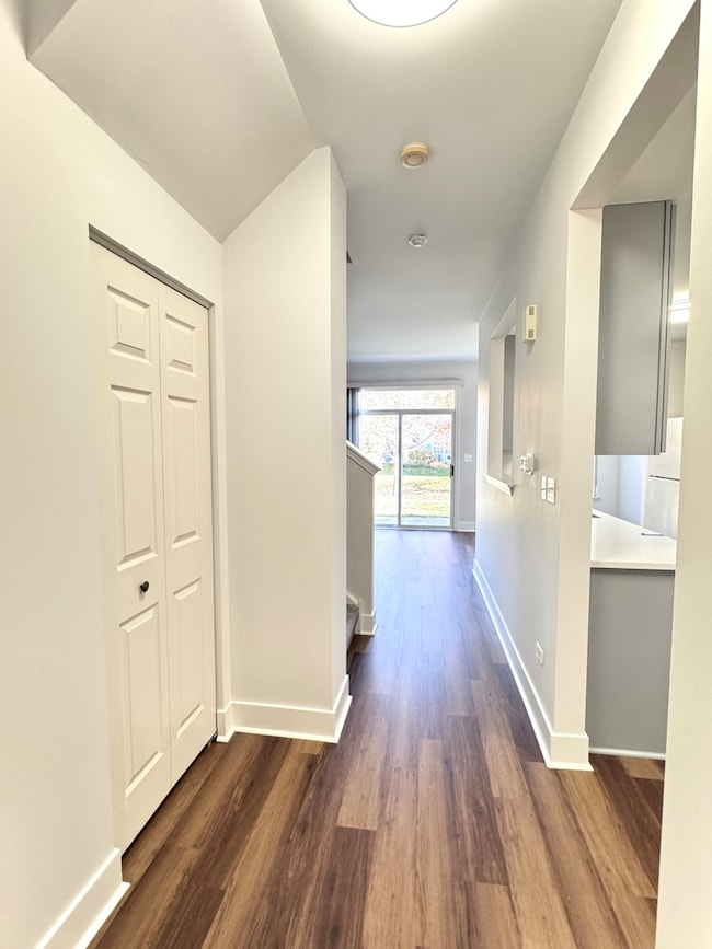 2406 Sheehan Dr, Naperville, IL 60564 - photo 7