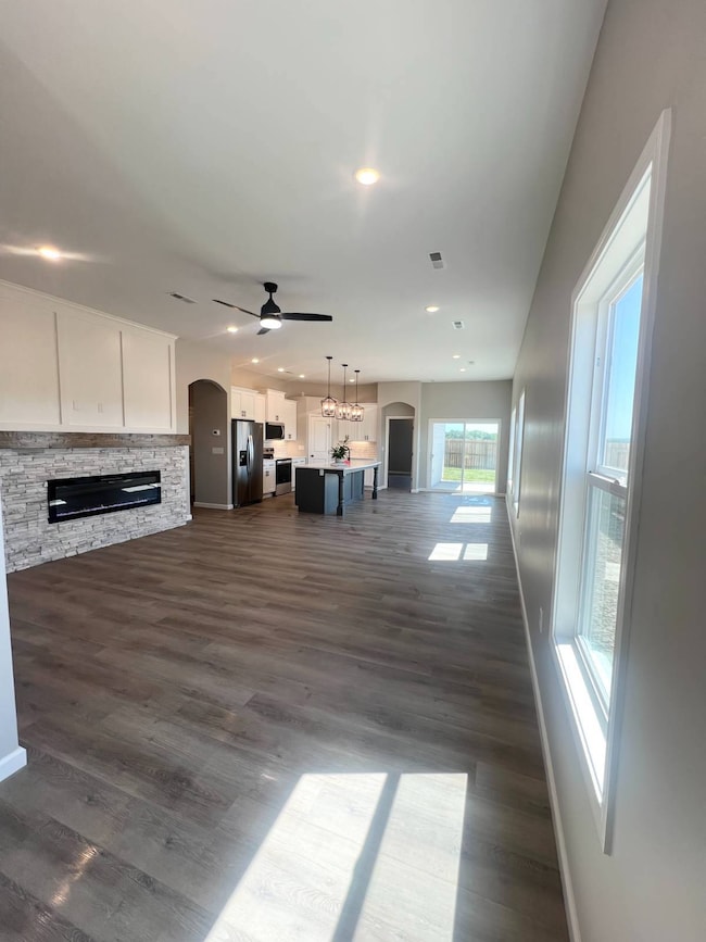 9874 Weeping Willow Dr, Manhattan, KS 66502 - photo 6