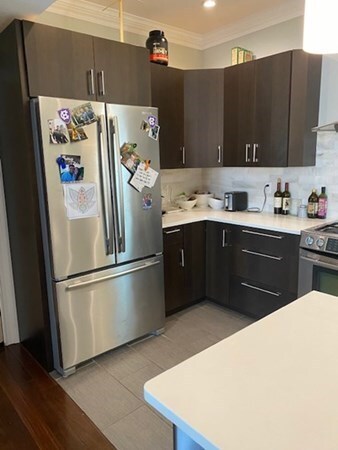 895 E 4th St unit 2, Boston, MA 02127 - photo 6