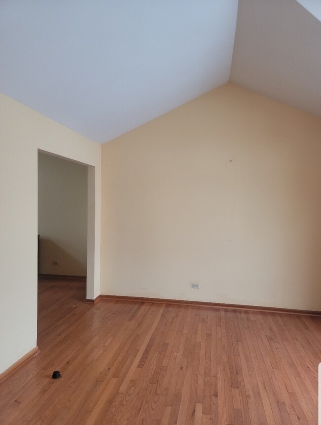 3903 Streamwood Dr, Hazel Crest, IL 60429 - photo 7