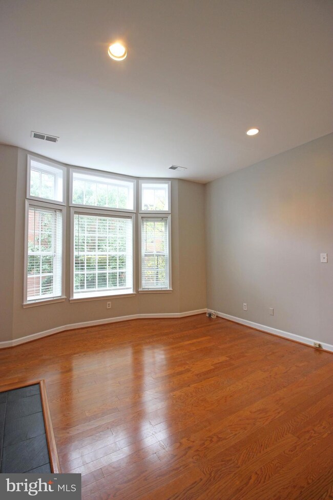 1515 16th St NW unit 2C, Washington, DC 20036 - photo 4