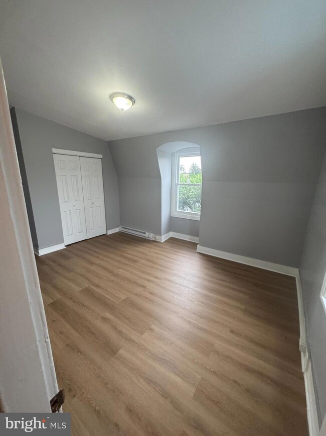 1321 Dekalb St unit B, Norristown, PA 19401 - photo 5