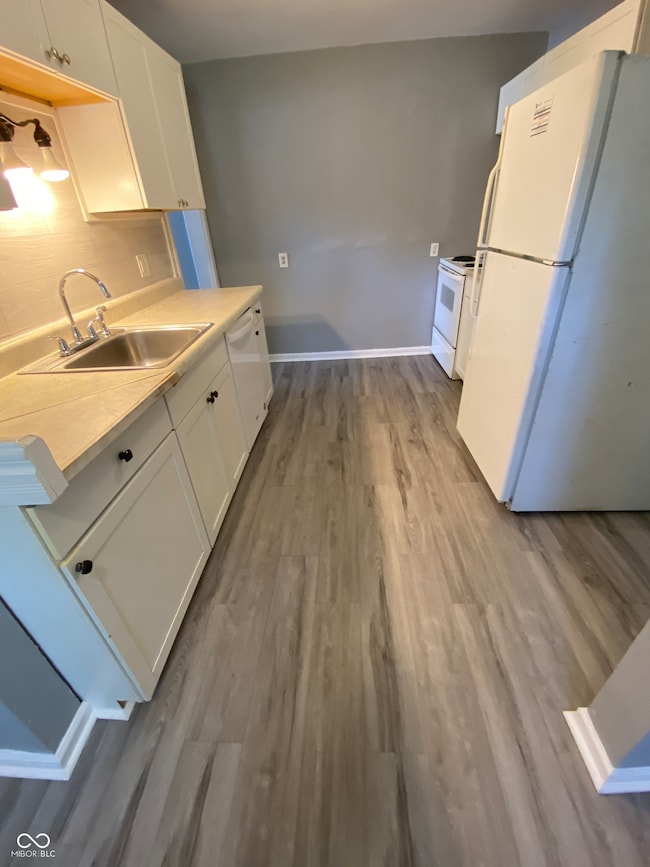 1951 N Bosart Ave, Indianapolis, IN 46218 - photo 7