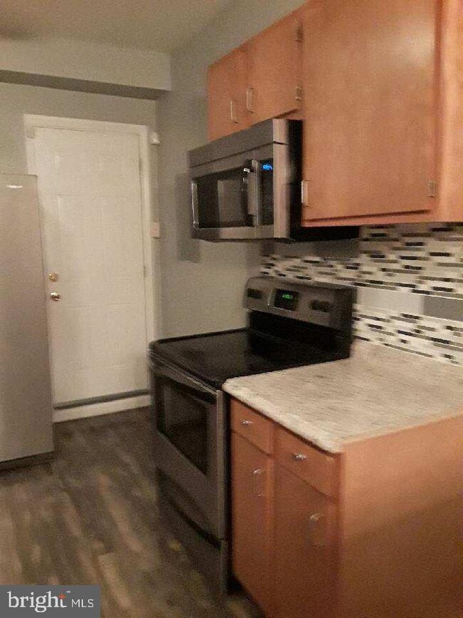 2111 Mchenry St, Baltimore, MD 21223 - photo 3