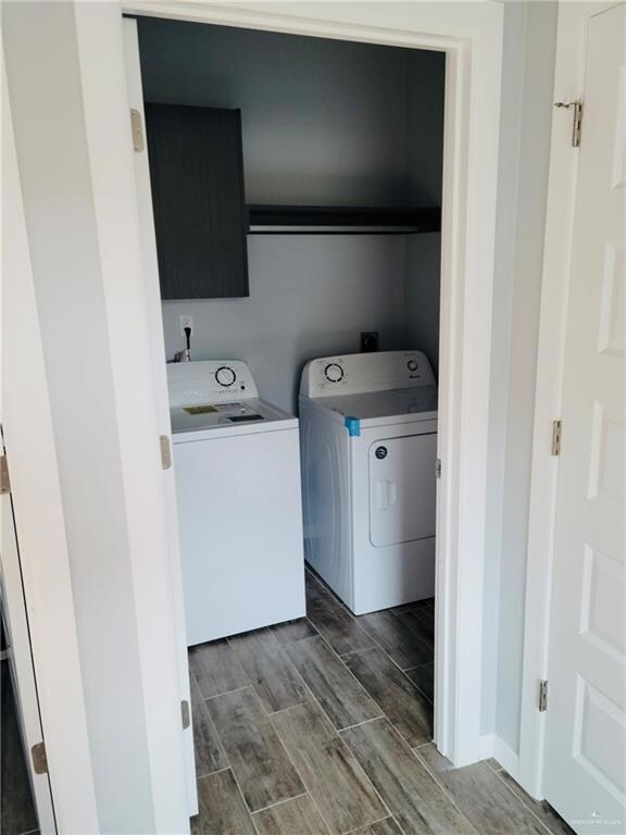 1308 Quitaca Dr unit 1, Edinburg, TX 78541 - photo 5