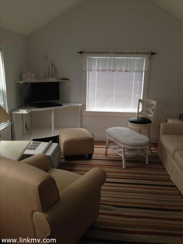 5 Causeway Rd, Tisbury, MA 02568 - photo 2