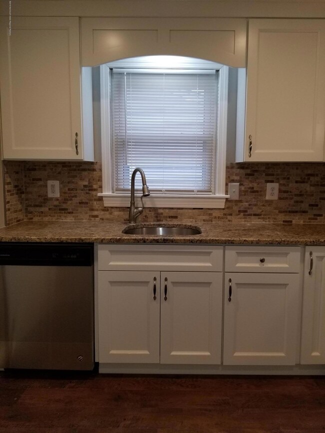 2 Riverton Rd, Toms River, NJ 08757 - photo 7