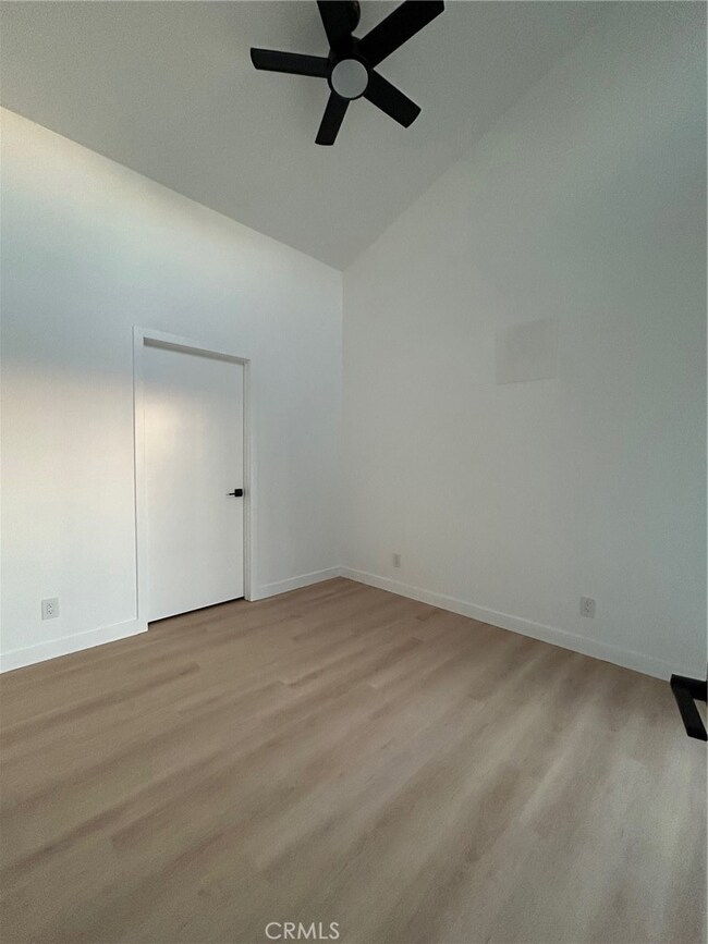 16124 San Fernando Mission Blvd, Los Angeles, CA 91344 - photo 3