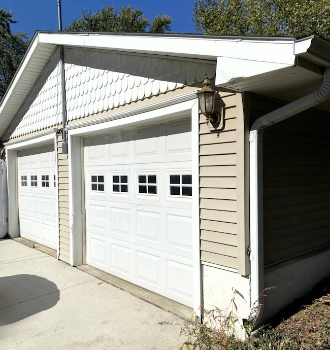 703 W Devoe St, Creston, IA 50801 - photo 5