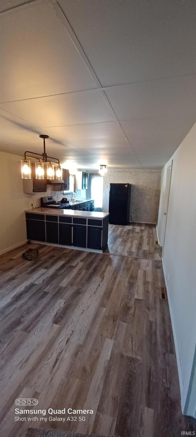 212 Center St, Auburn, IN 46706 - photo 6