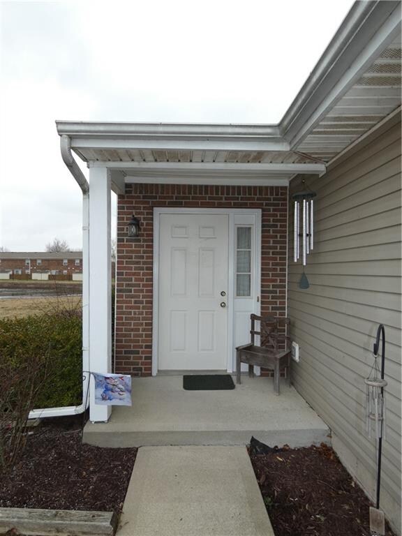 1038 Taurus Ct, Franklin, IN 46131 - photo 2
