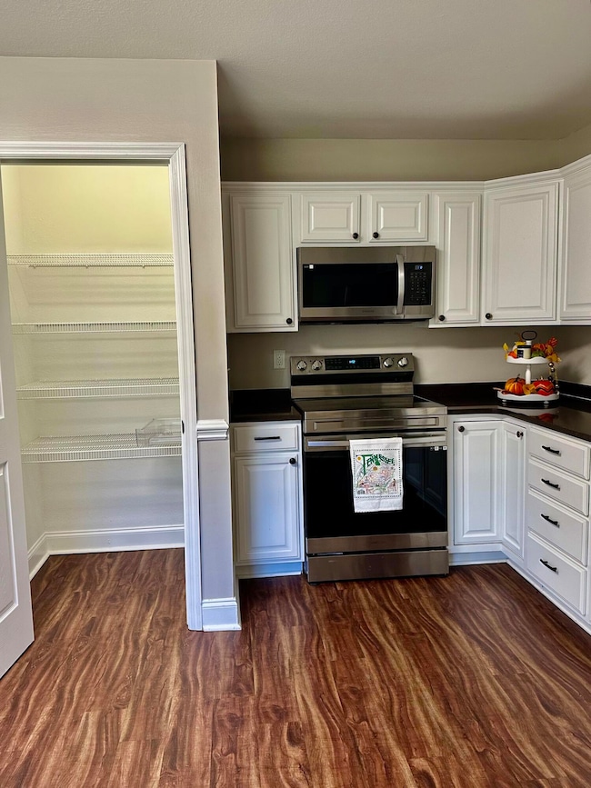 1114 Maple Tree Ln, Chattanooga, TN 37421 - photo 2