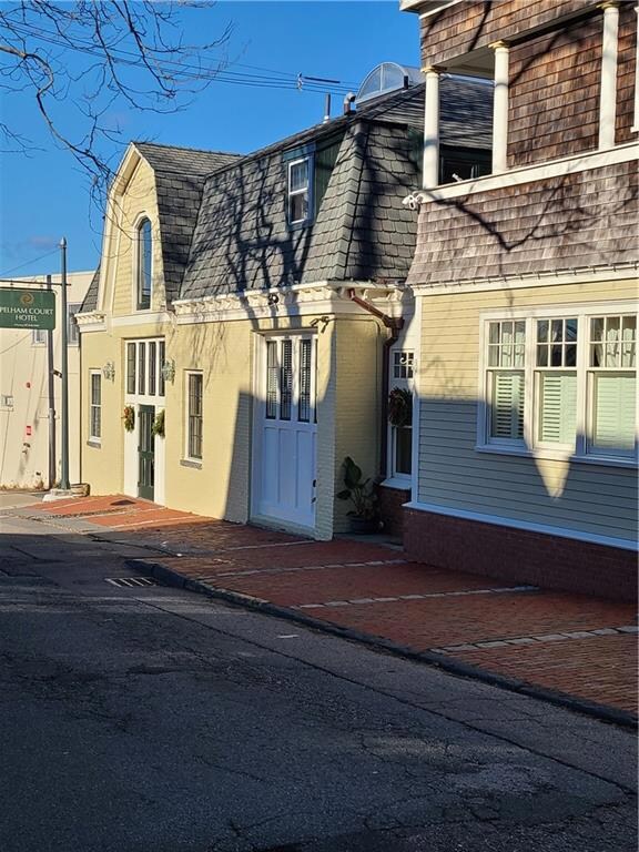 14 Pelham St unit 11, Newport, RI 02840 - photo 5