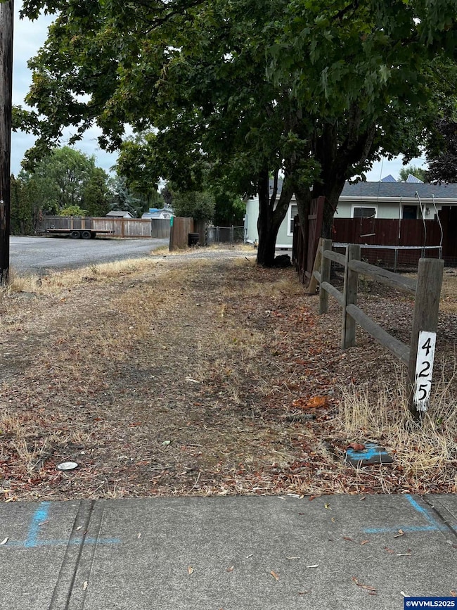 425 B St, Silverton, OR 97381 - photo 6