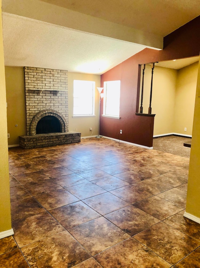 10422 Birthstone Dr, El Paso, TX 79925 - photo 4