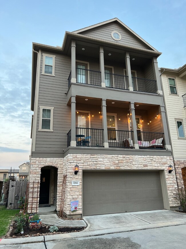 1766 Sierra Crest Dr, Houston, TX 77080 - photo 3