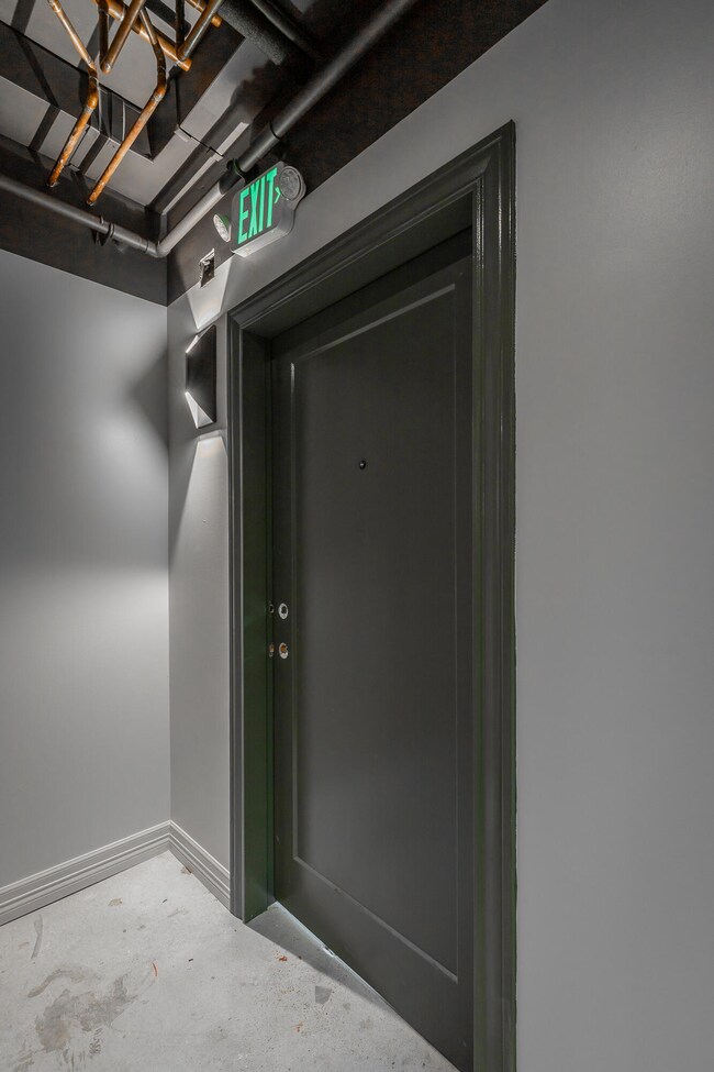 117 East 7th Street Unit 2A HD-21