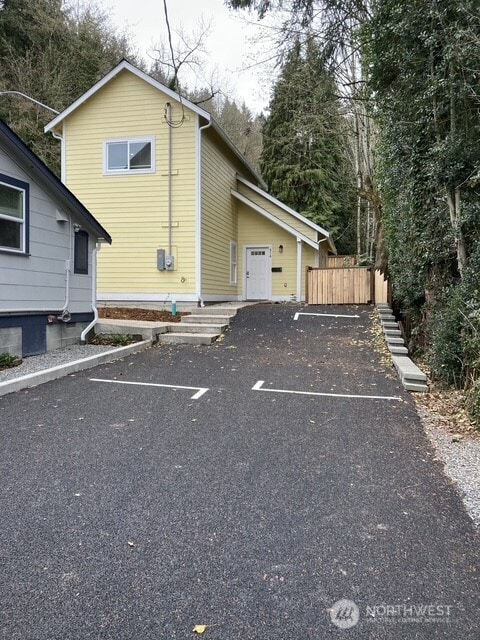 616 E Myrtle St, Bellingham, WA 98225 - photo 2