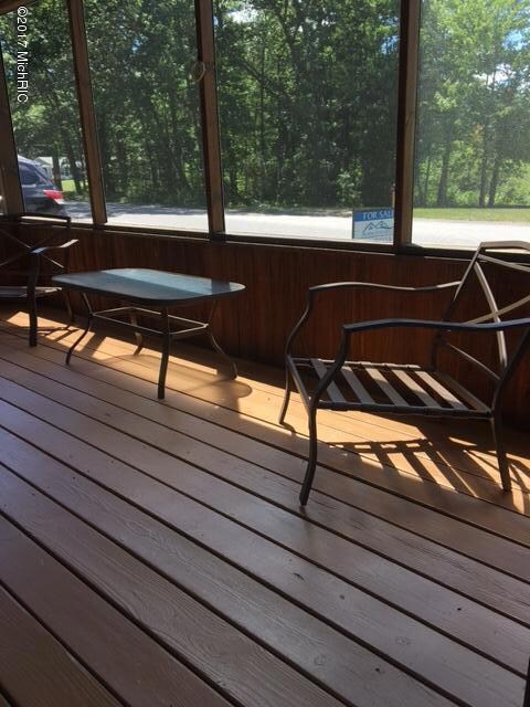 spruceporch3