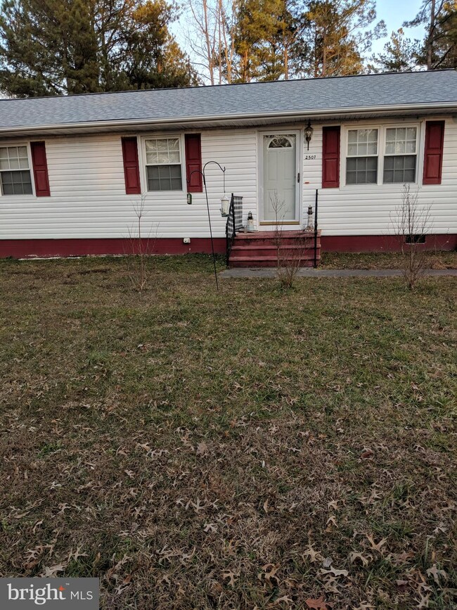 2507 Edgewood Dr, Ruther Glen, VA 22546 - photo 2