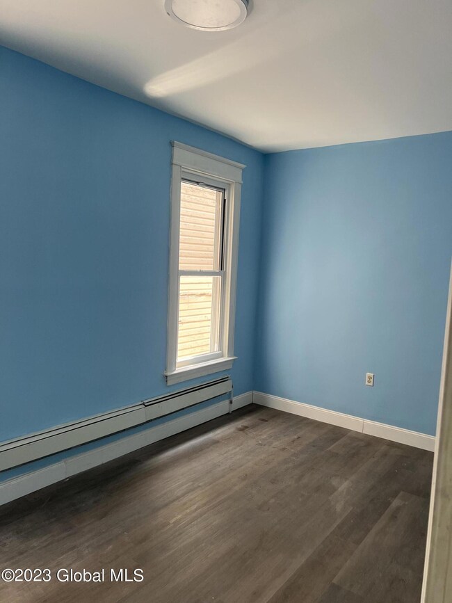 337 2nd St, Albany, NY 12206 - photo 5