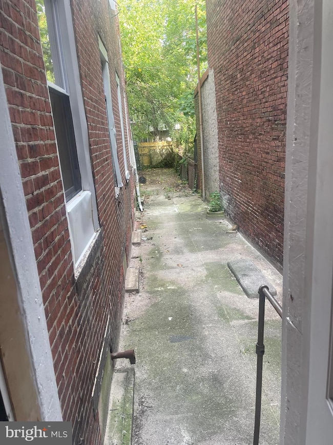 2843 N 12th St, Philadelphia, PA 19133 - photo 2