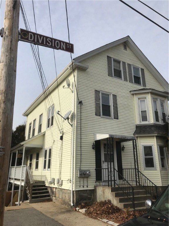 147 Division St, Woonsocket, RI 02895 - photo 2