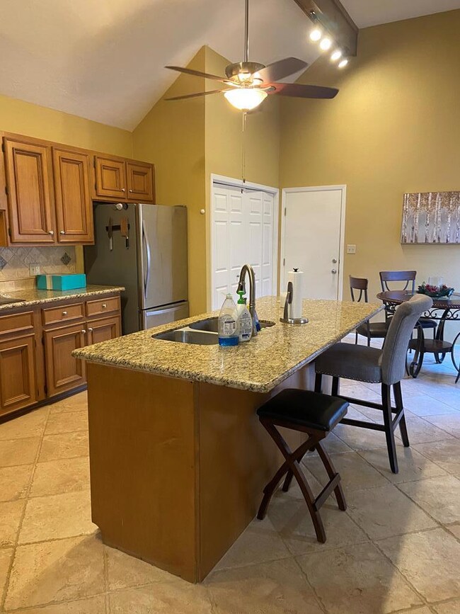 7 Valhalla Dr, Bay City, TX 77414 - photo 3