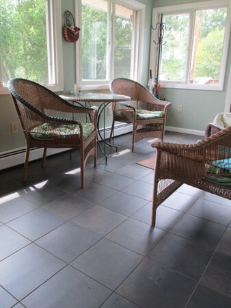 26 Everton Ave, Worcester, MA 01604 - photo 5