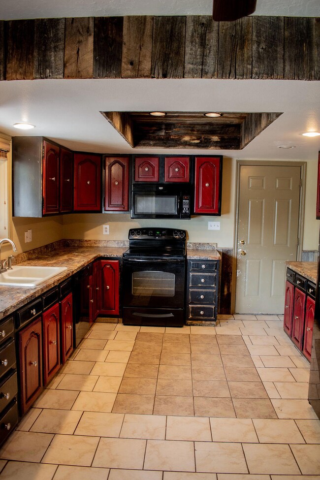 05 - KitchenC