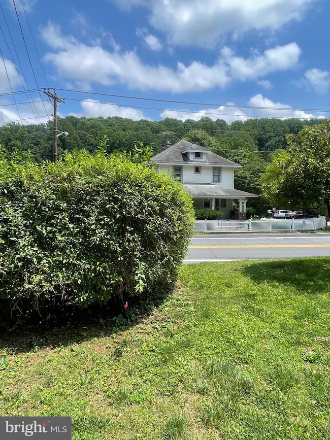 1077 Yorklyn Rd, Hockessin, DE 19707 - photo 7