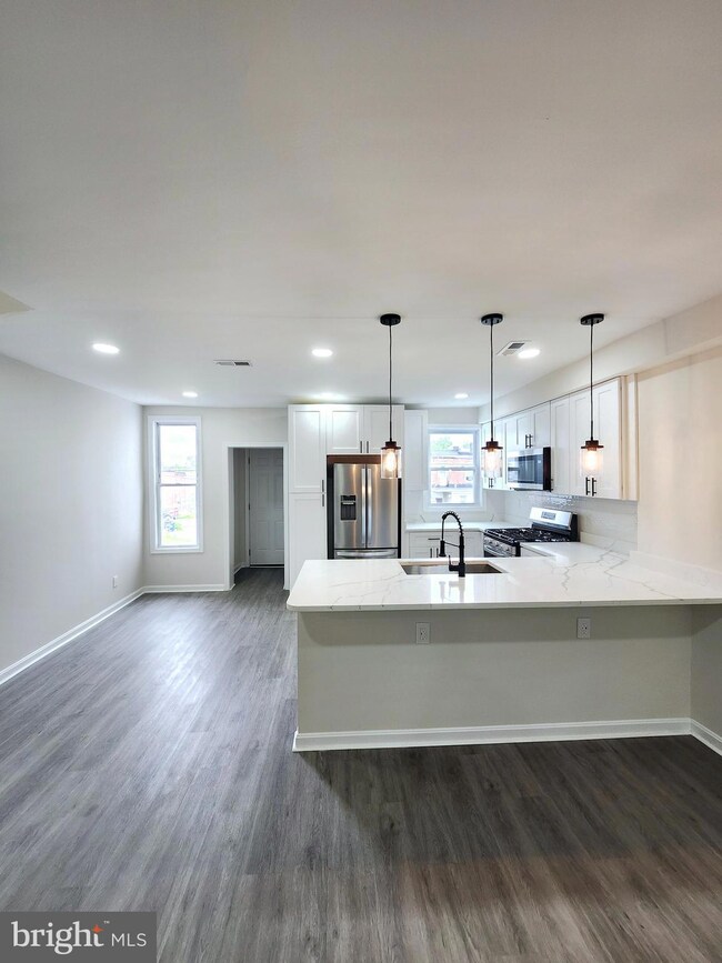 2633 Garrett Ave, Baltimore, MD 21218 - photo 5