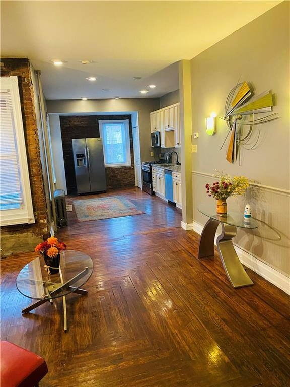 242 N 2nd St, Allentown, PA 18102 - photo 2