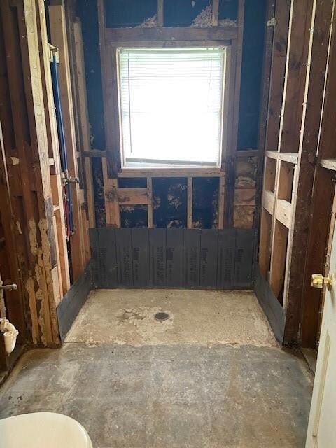 802 SW Dallas St, Grand Prairie, TX 75051 - photo 7