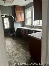 1424 Columbus St, Muskogee, OK 74401 - photo 7