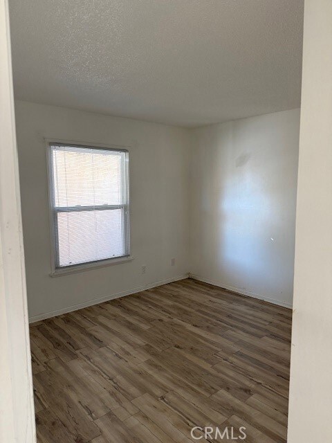 3190 Rollings Ave, Thousand Oaks, CA 91360 - photo 7