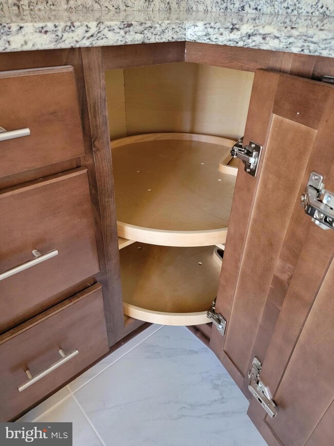 102 W Park Dr, Stafford, VA 22554 - photo 7