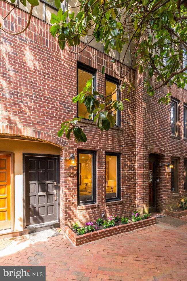 3254 Jones Ct NW, Washington, DC 20007 - photo 6