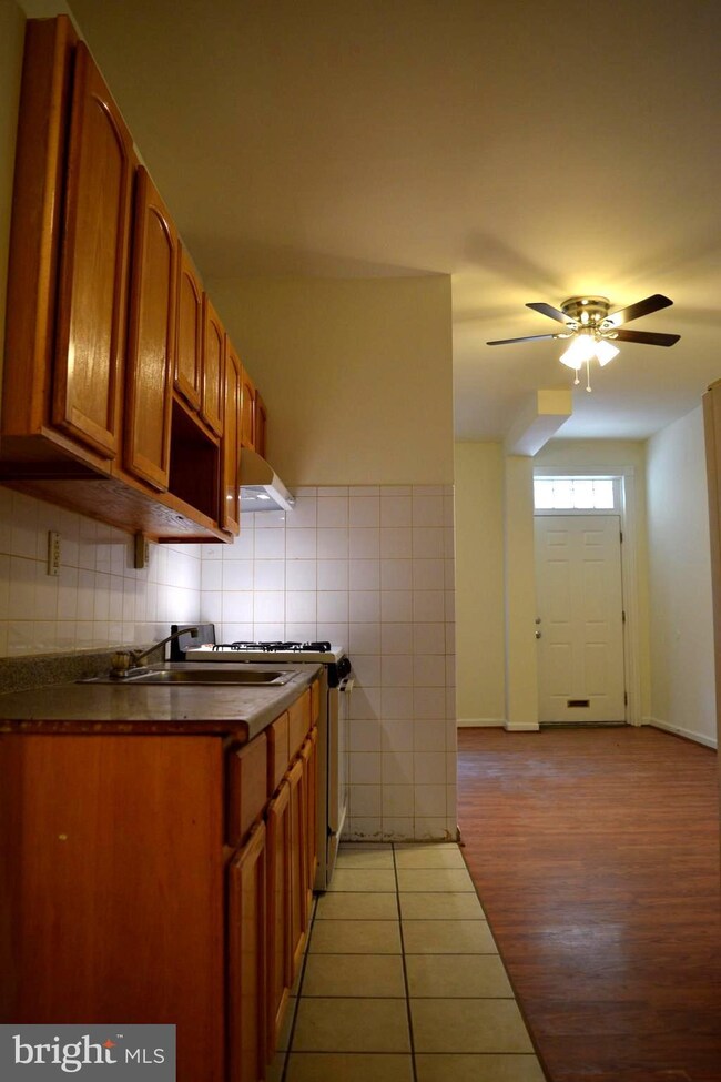 106 S 51st St unit A, Philadelphia, PA 19139 - photo 6
