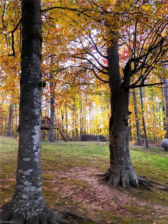 2575 Winding Woods Ln, Asheboro, NC 27205 - photo 7