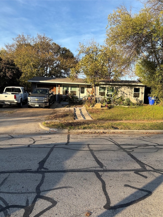 2605 Greenhurst Dr, Dallas, TX 75234 - photo 2