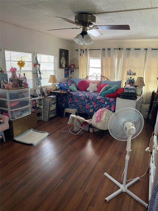 8620 SW 22nd St, Davie, FL 33324 - photo 2