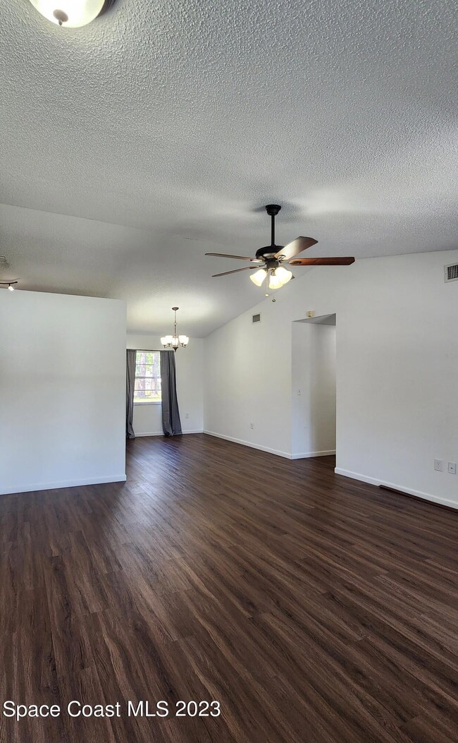 Entry/Living/Dining