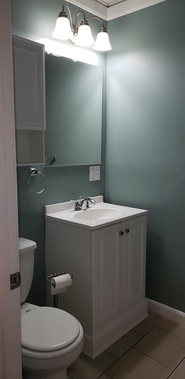 227 Rhode Island Ave unit 1, Fall River, MA 02724 - photo 4