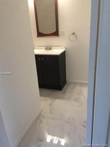 2231 Forrest St, Hollywood, FL 33020 - photo 2