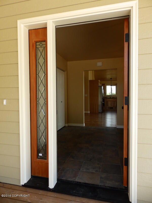Extra Large Front Entry