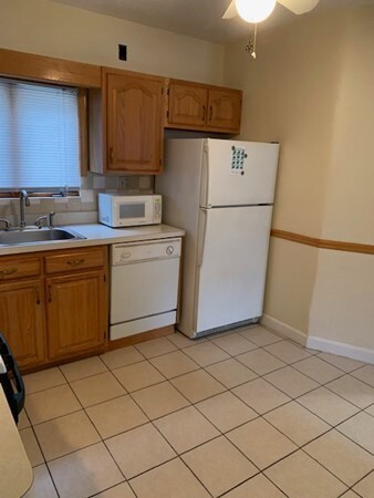 34 Benham St unit 1, Medford, MA 02155 - photo 2