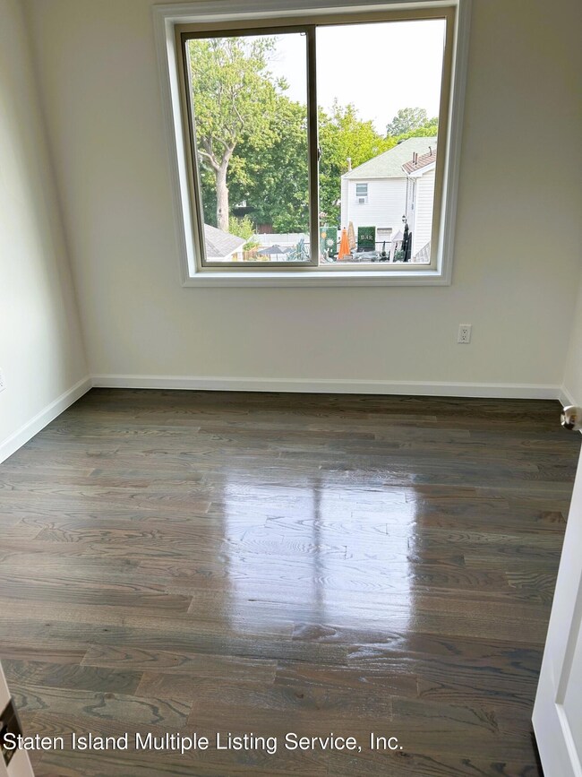 40 Wheeler Ave, Staten Island, NY 10314 - photo 7